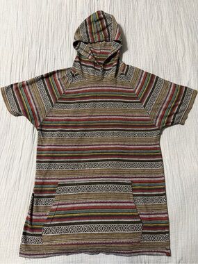 Beautiful Giant Women’s Hoodie Short Sleeve Multicolor Stripe Aztec Pullover XL